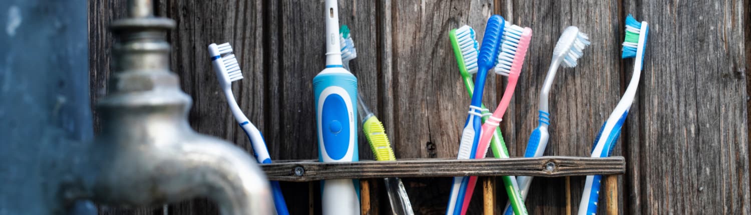 Die richtige Zahnbürste ist wichtig Die richtige Zahnbürste ist wichtig