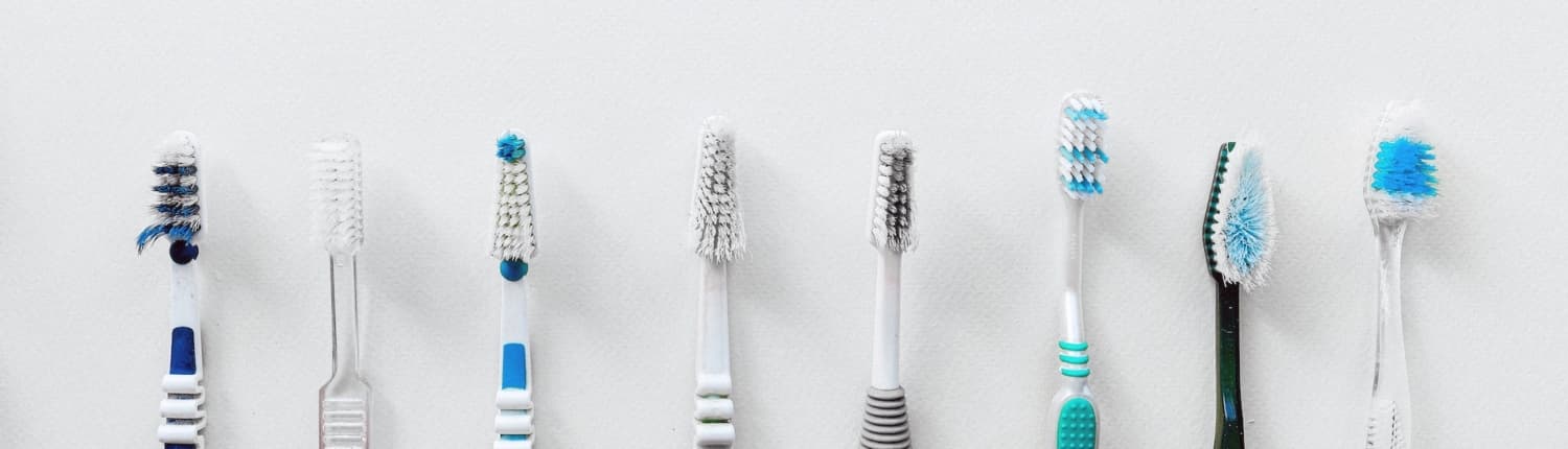 Passendes Werkzeug für die tägliche Zahnpflege Passendes Werkzeug für die tägliche Zahnpflege